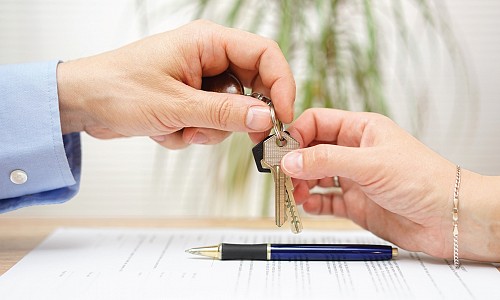 4 Reasons Not to Renew Your Lease